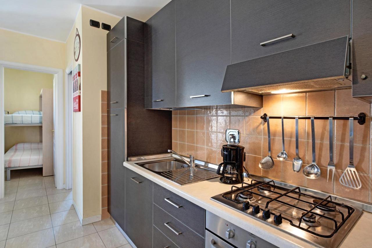 Casa Miradore 600 Mt Dal Mare Imperia Exterior foto